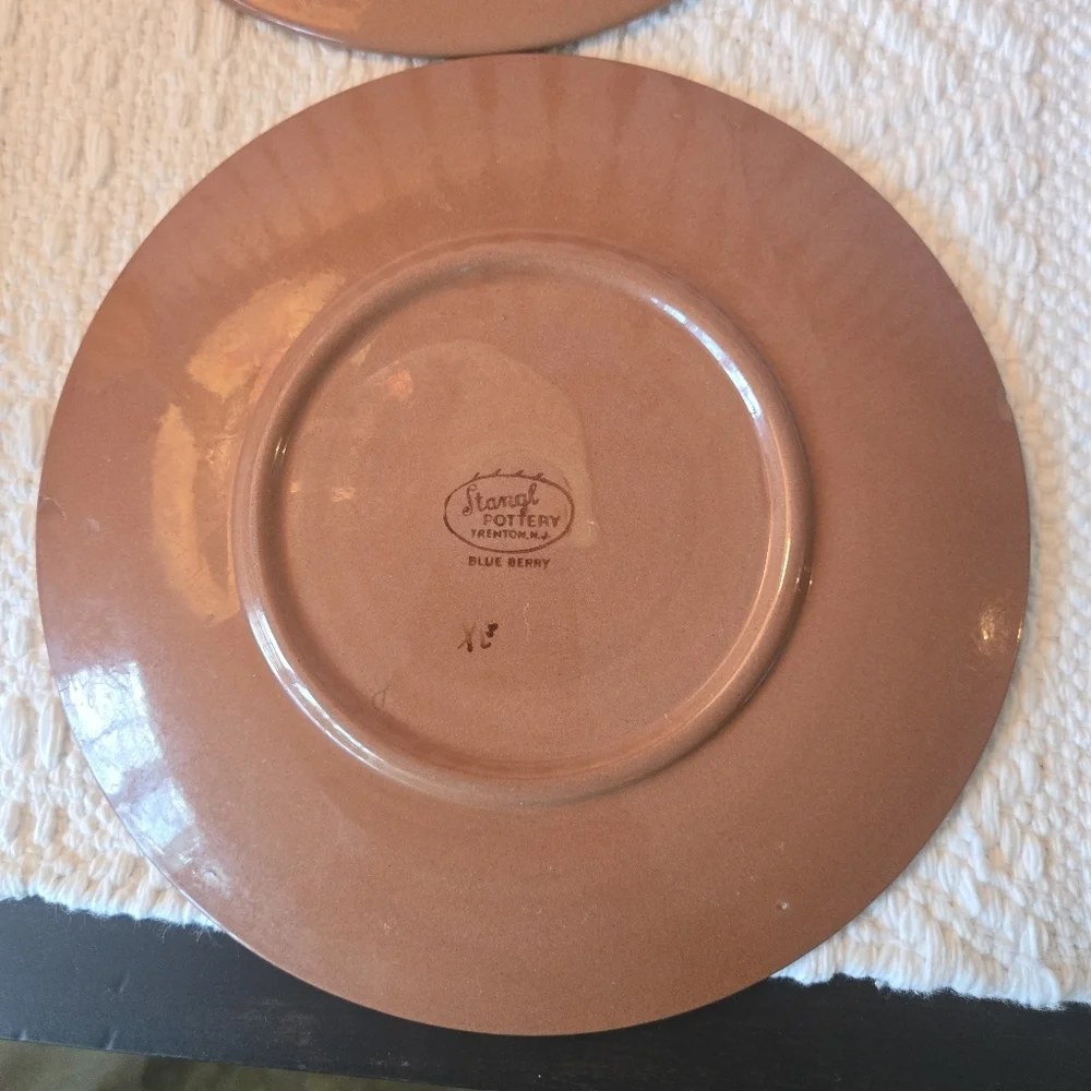STANGL Vintage 5 Pottery Blueberry Yellow Glazed 6